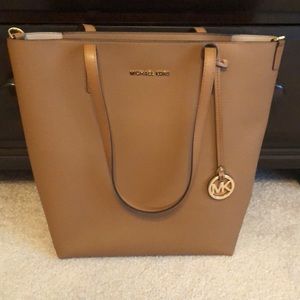 Michael Kors Camel Colored Zippered Purse